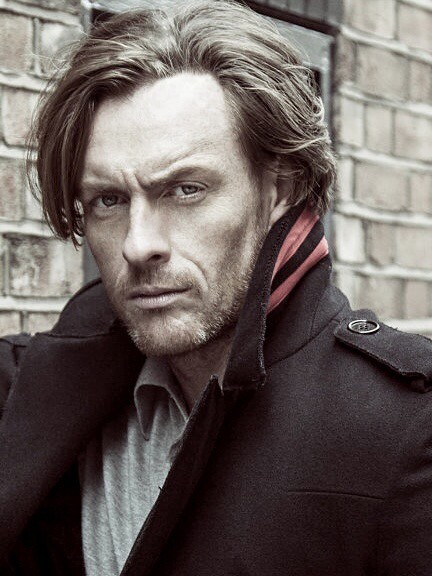 Percy Jackson News 🔱 on X: Toby Stephens is Poseidon in