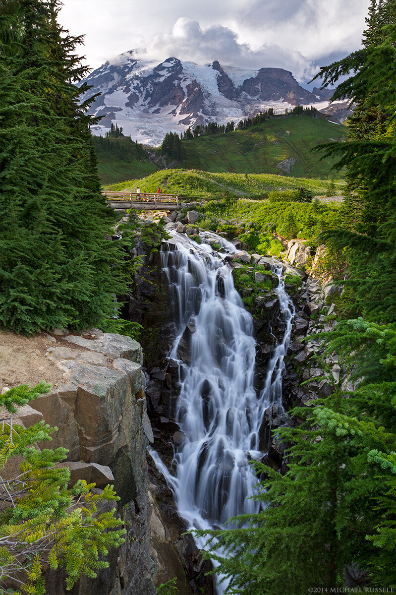 Вертикально. Rainier National Park водопад. Водопад Рассел. Абрамцевы горы водопады. Gelmersee горы водопад.