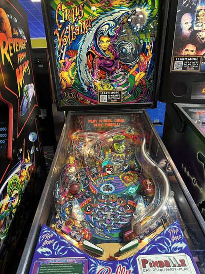 Cirqus Voltaire pinball machine 